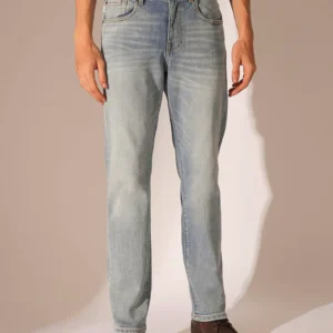 Shoppiolevk Light Blue Mid Rise Straight Fit Jeans